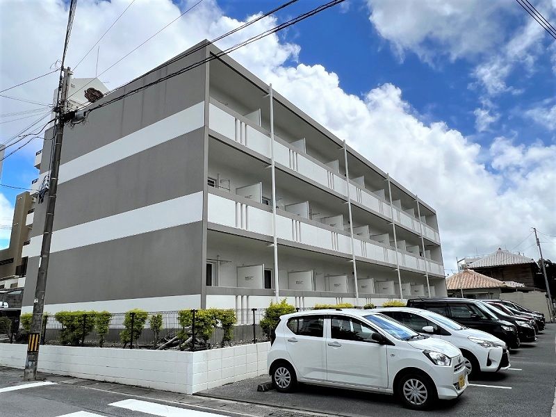 レオパレス楚辺 バルコニー