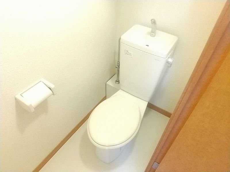 レオパレス中町 トイレ