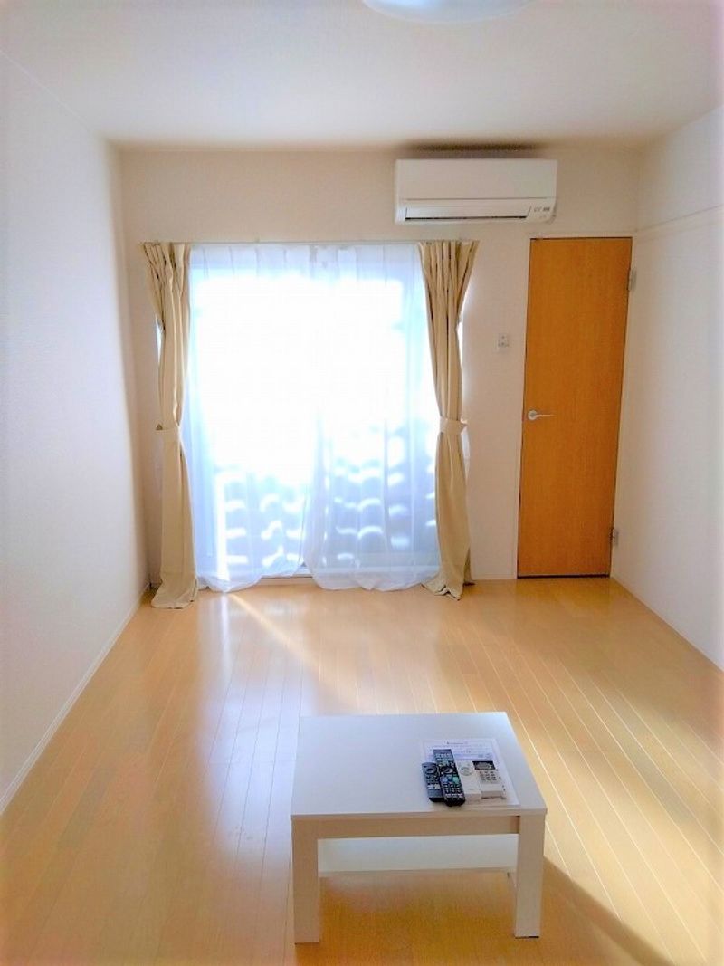 CLEINO Perleschloss IX 客厅