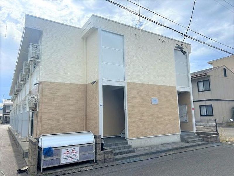 レオパレスベガ 外観