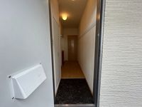 レオパレスグリーンパイン松本 玄関