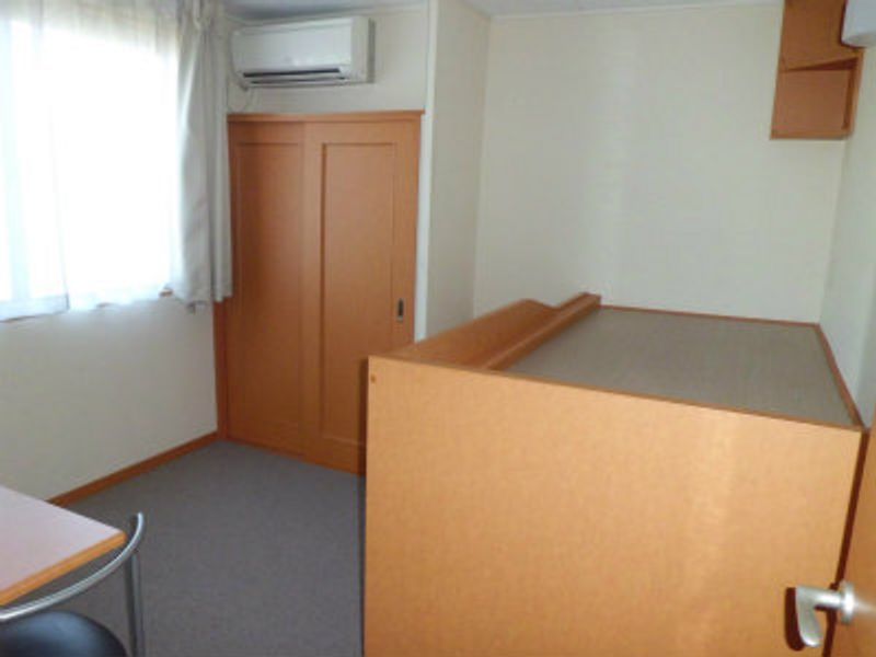レオパレスハサマ 居間