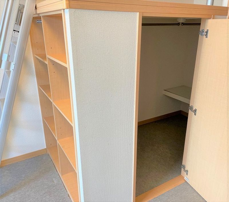 レオパレスチェリーハウス 収納