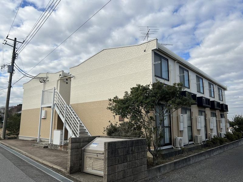 レオパレスハウゼブリューヘン 共用部分