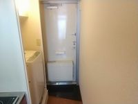 レオパレスクレール 玄関