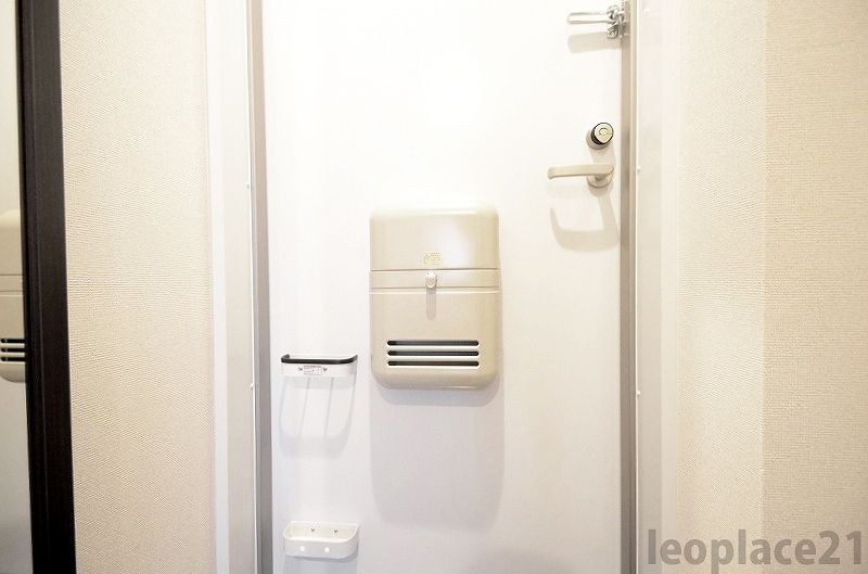 クレイノＨＯＰＥ　浜町 玄関