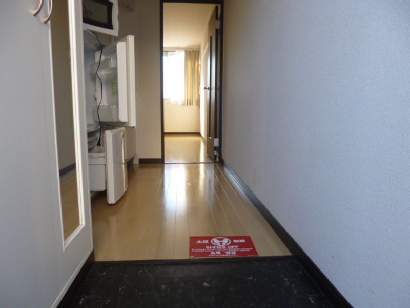 レオネクストエルフ　２号館 玄関