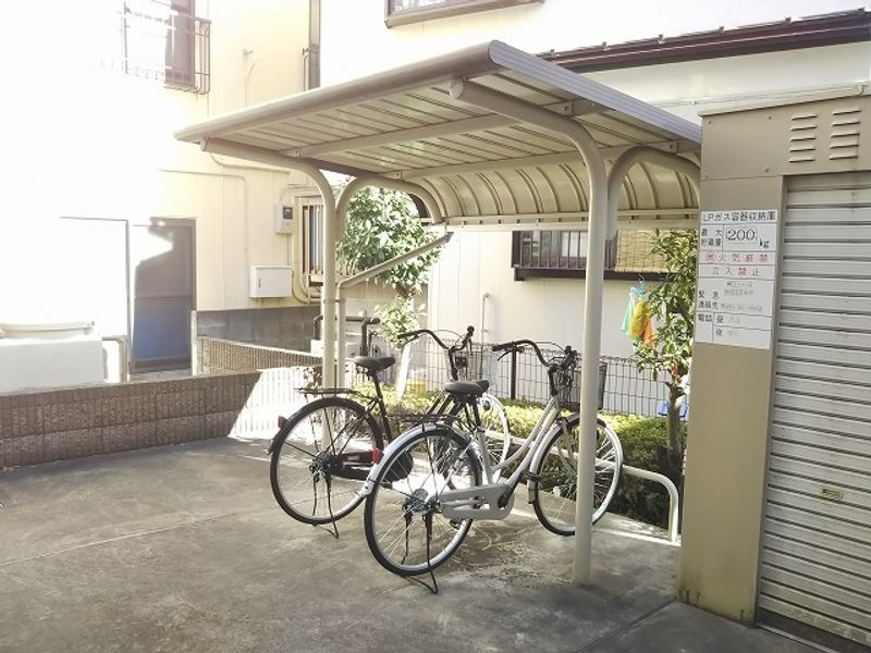 レオパレスガーベラ 共用部分