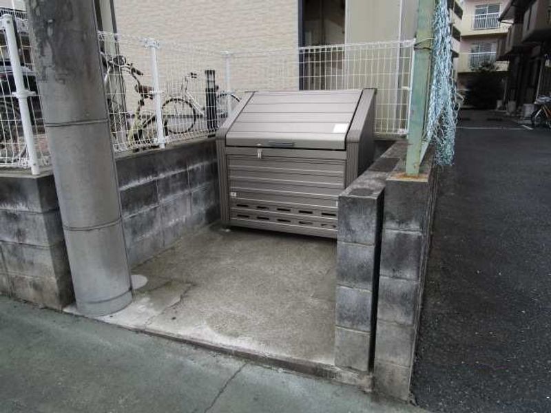 レオパレスレーブメルベーユ 共用部分