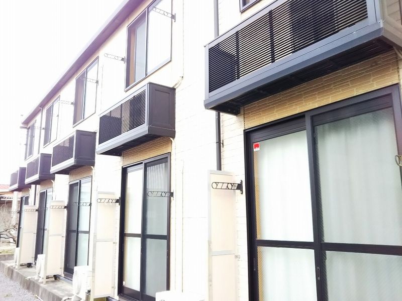 レオパレスヨコタ バルコニー