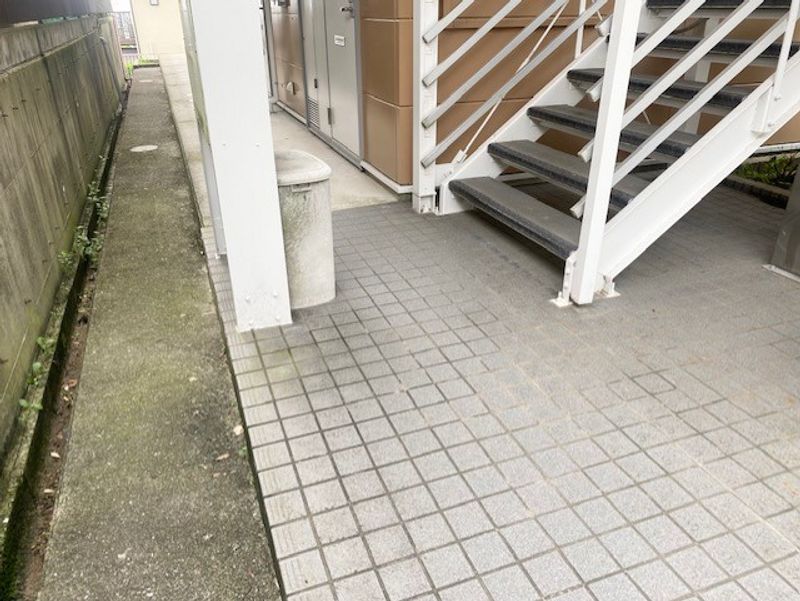 レオパレスｍｅｒｖｅｉｌｌｅ エントランス