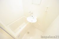 レオパレスエバ３６Ｃ 風呂