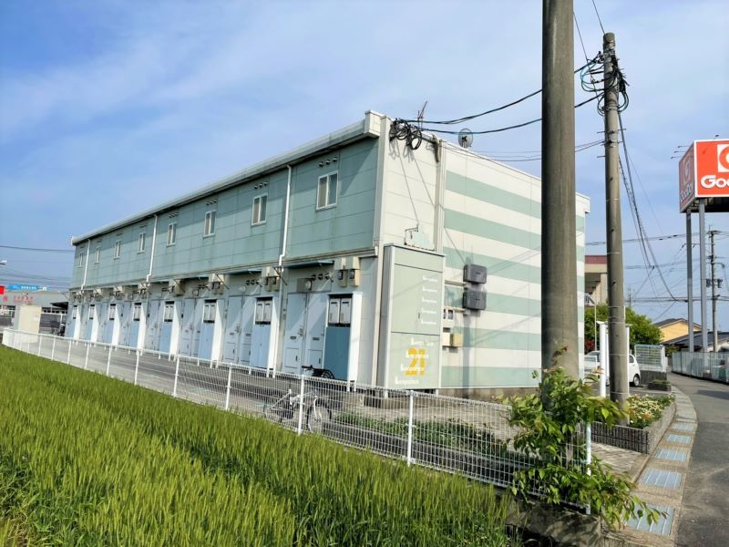 レオパレスハニーランド 外観