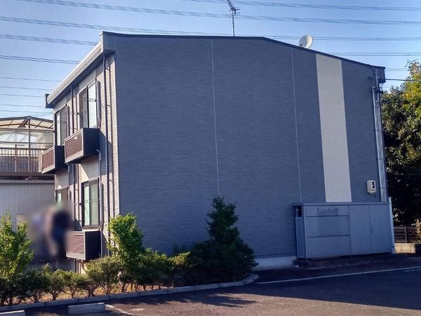 レオパレス川部 外観