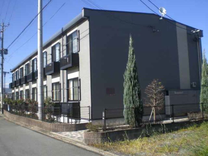 レオパレスドイシャンⅡ 庭
