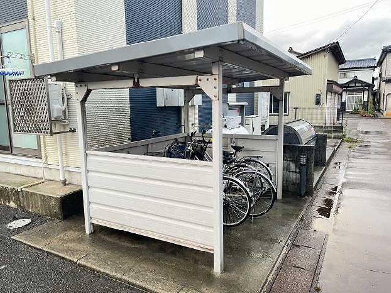レオネクストアゼリアＡ 共用部分