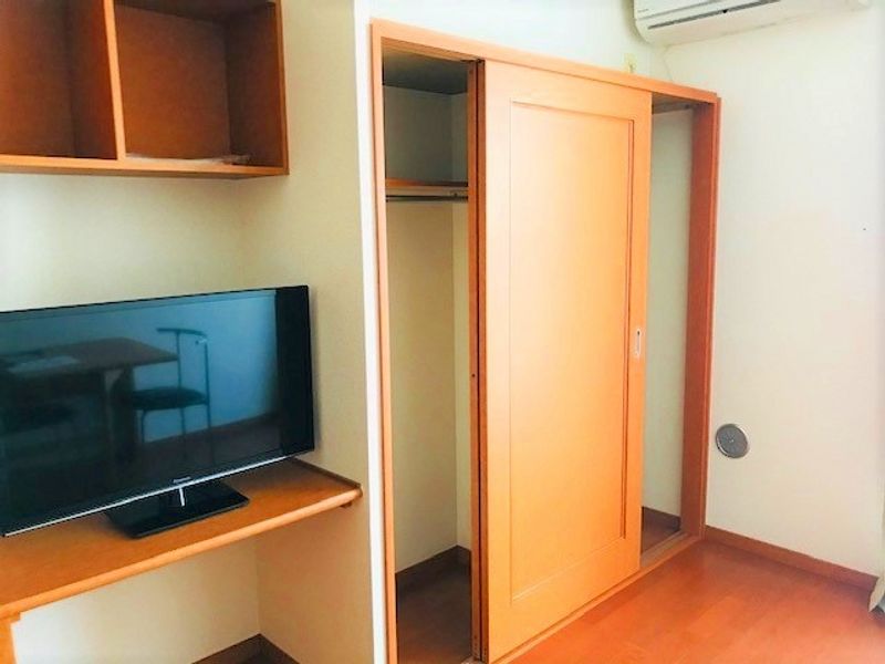 レオパレス宮ノ前１号棟 収納