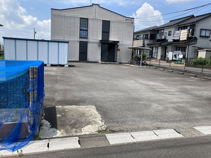 レオパレスＷＯＯＤ中野 駐車場