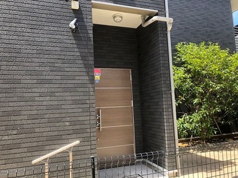 レオネクストエース エントランス