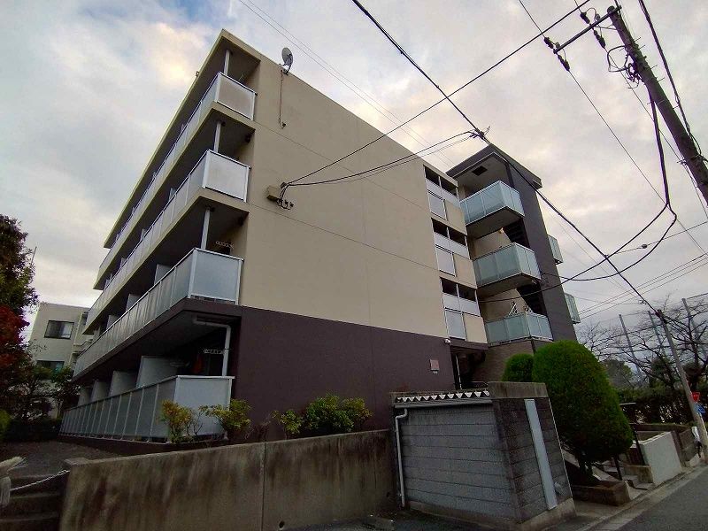 レオパレスＡ−１ 外観