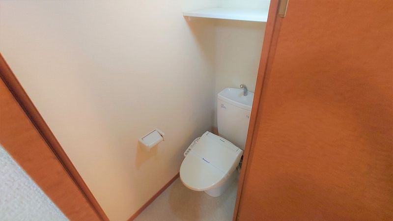 レオパレスやのい トイレ