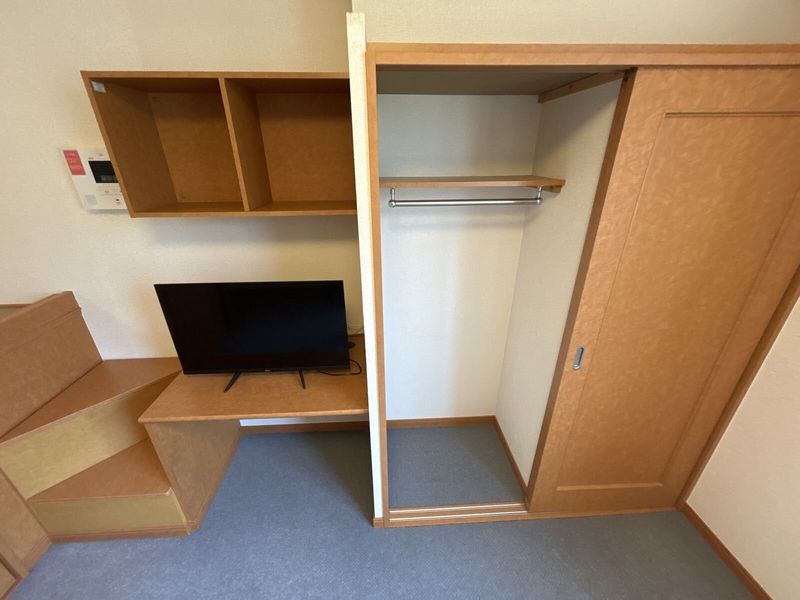 レオパレスブルーカナリア 収納