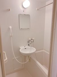 レオパレスシャンブル小林 風呂