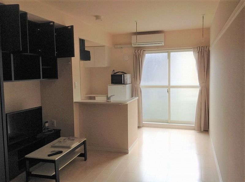 レオネクストさざんか 居間