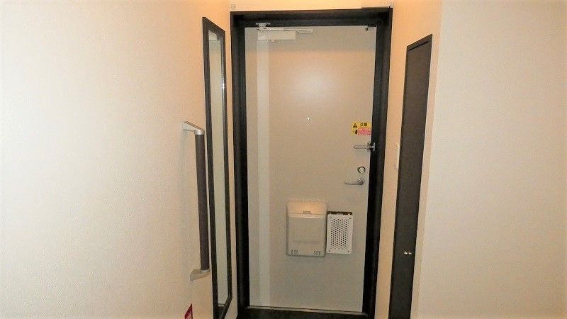 レオネクストサンティア 玄関