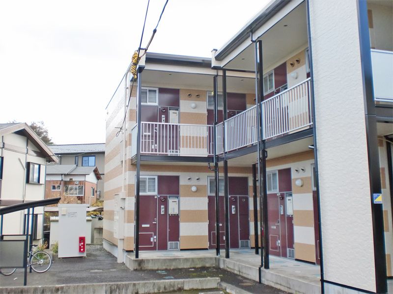 レオパレス忠雅五 外観
