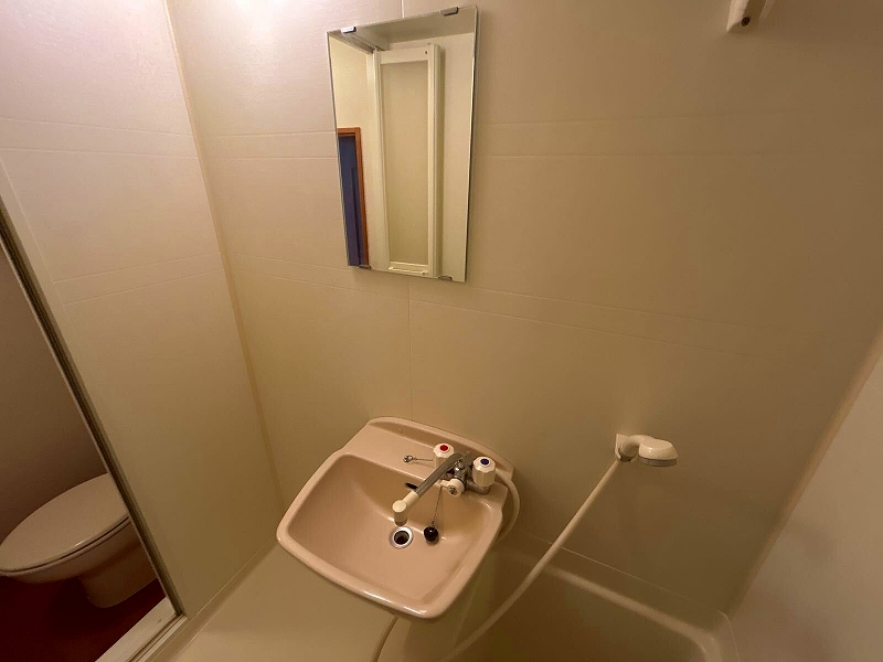 レオパレス目白通 洗面台