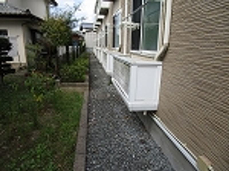 レオパレス吉井 バルコニー