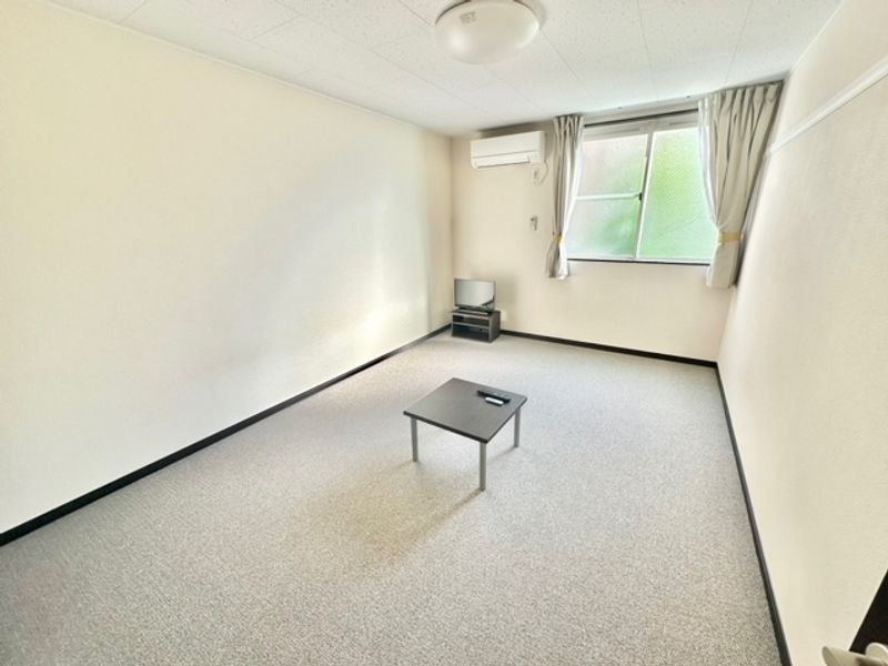 LEONEXT Credit 客厅