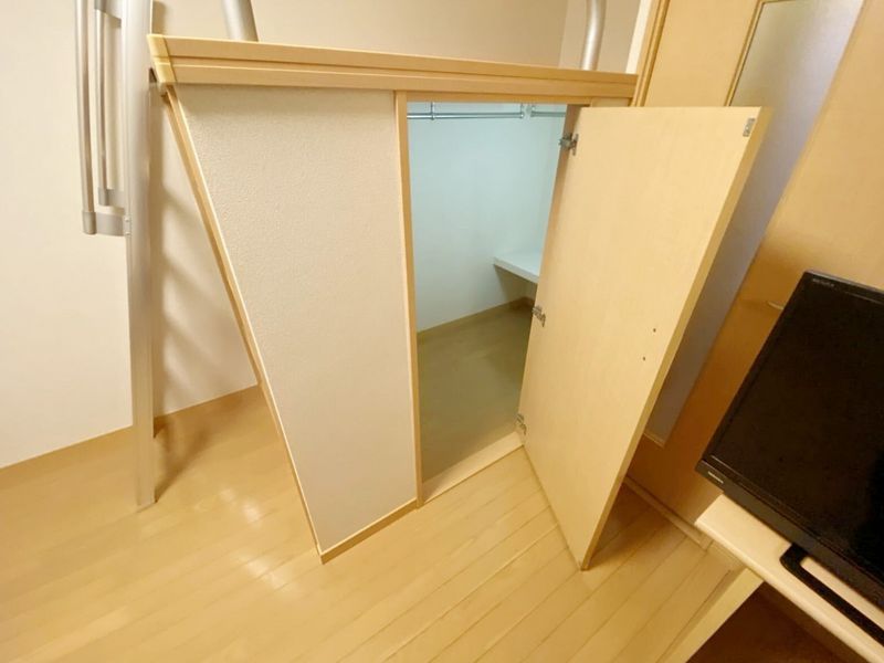 leopalace Nagoya Eki Kho lưu trữ