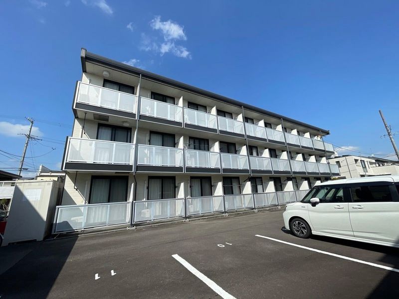 レオパレスＭＡＮＡＴＯ 外観