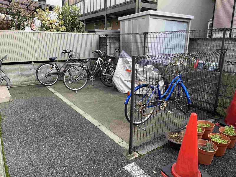 レオパレス三鷹深大寺 共用部分