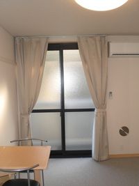 レオパレス心 居間