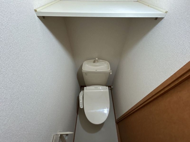 レオパレスハウゼブリューヘン トイレ