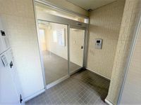 レオネクストはなもも舘 ロビー