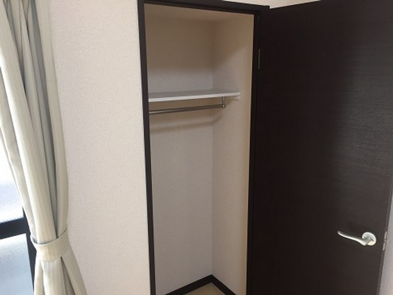 LEONEXT Shin III Kho lưu trữ