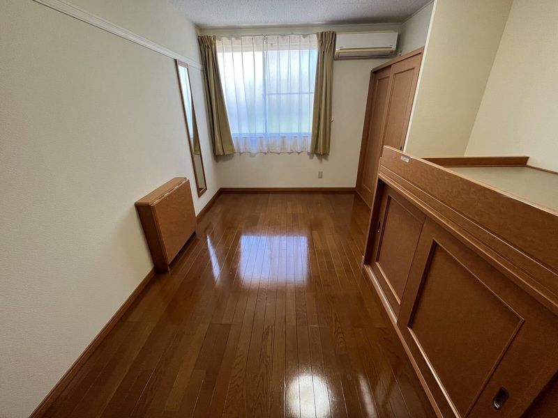 レオパレスディアコート　ＫＩ 居間