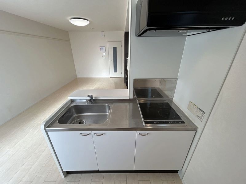 LEONEXT Sunshine III Kitchen