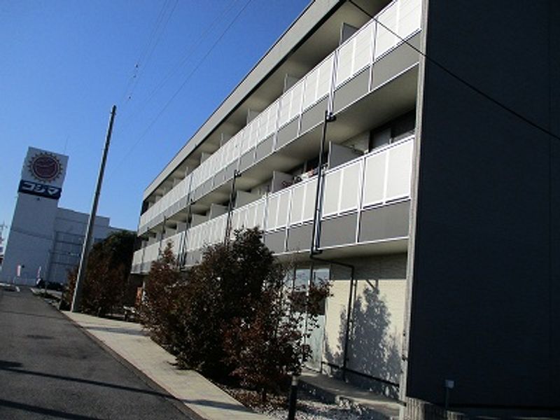 レオパレス宇都宮南 外観
