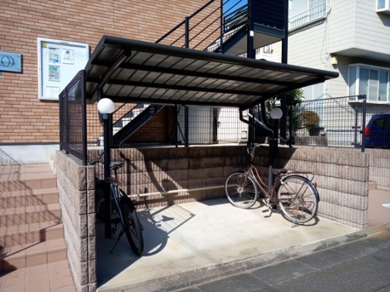 レオネクストアルカディア長沢 共用部分