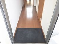 レオパレス浮城 玄関