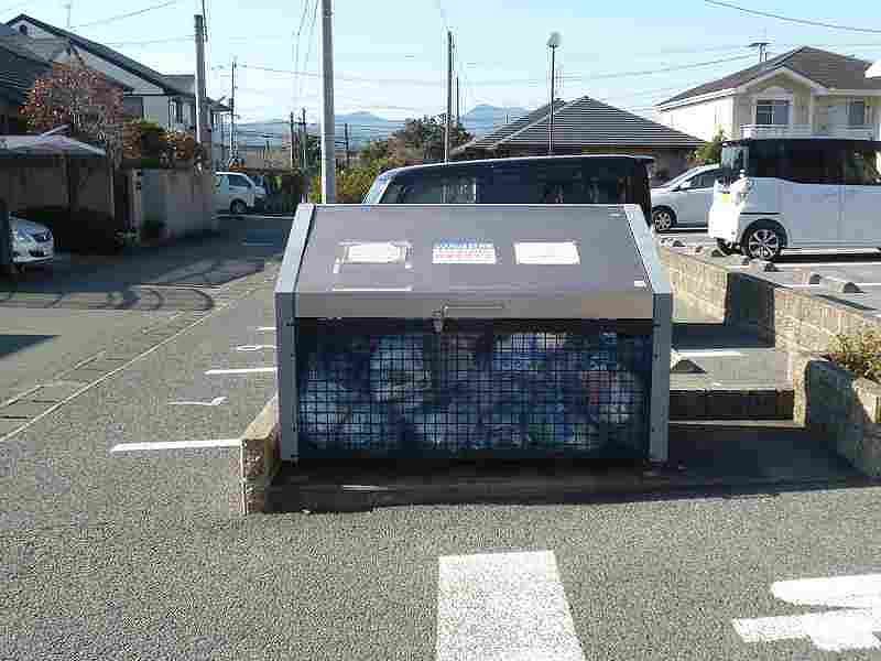 レオパレス八景水谷 共用部分
