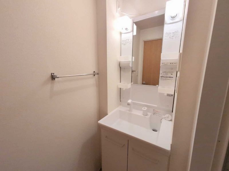 クレイノエスポワール中央 洗面所