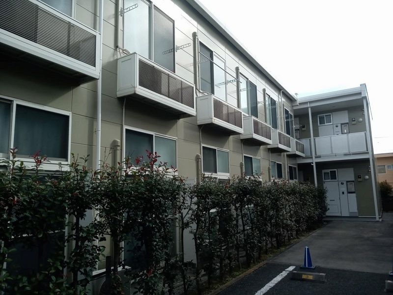 レオパレス鳩ケ谷本町 バルコニー