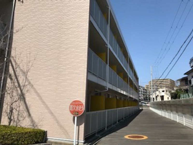 レオパレス多田Ⅰ 外観