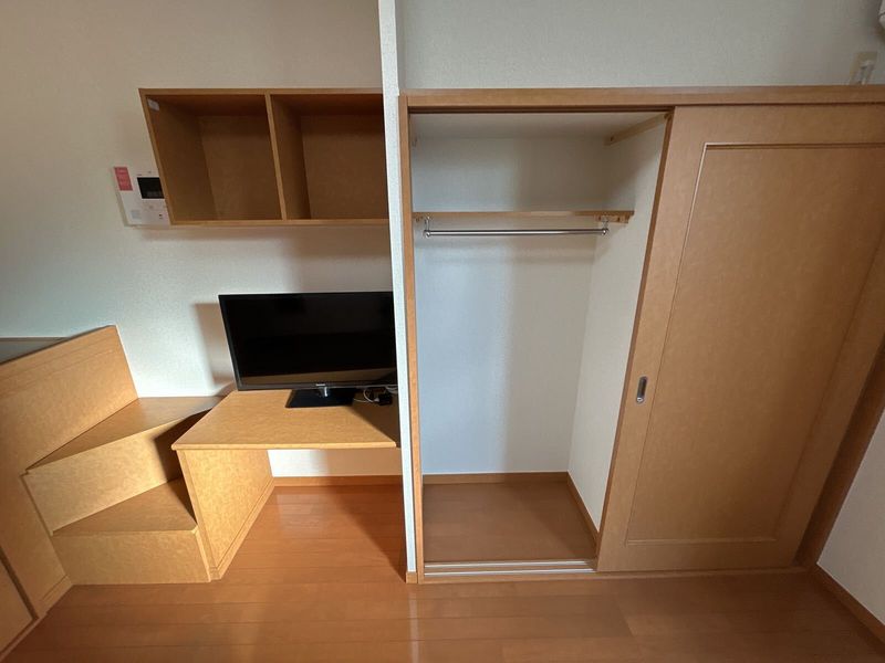 レオパレスＨＹＴⅣ 収納